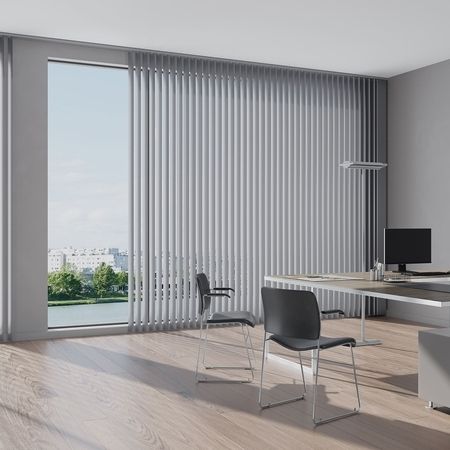 Flächenvorhänge und Vertikalanlagen