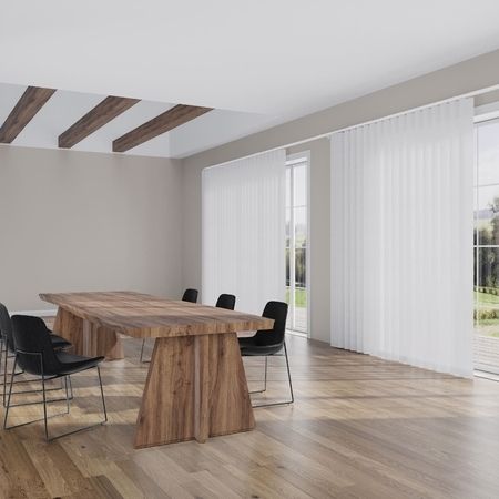 Flächenvorhänge und Vertikalanlagen